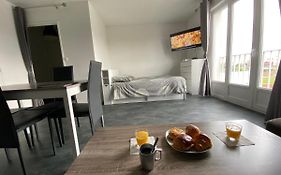 Grand studio meublé à louer TOURS